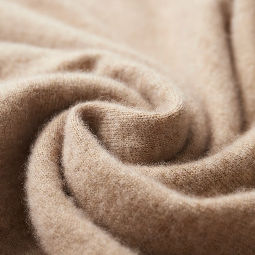 Beige Stickad Hoodie